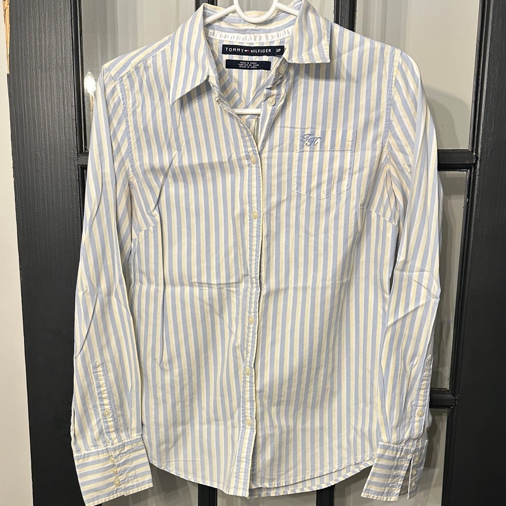 Tommy Hilfiger Women’s Blue and White Striped Shirt